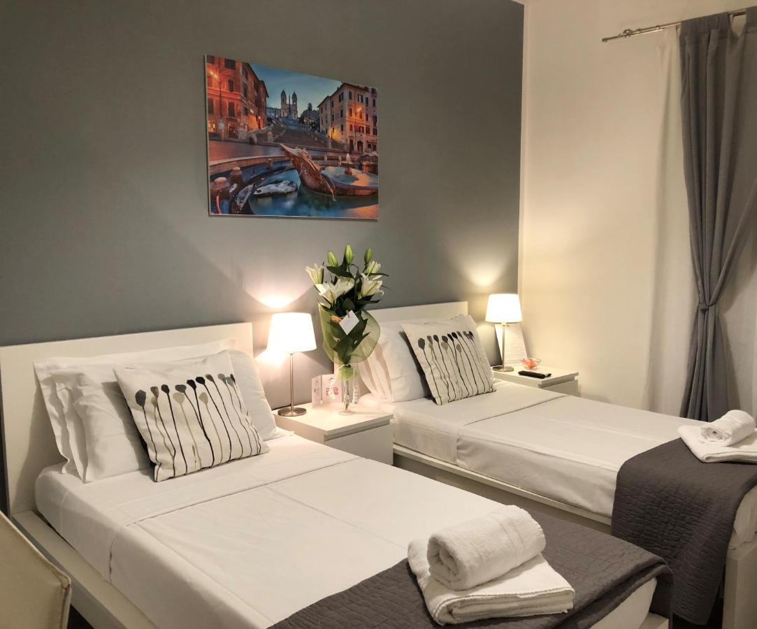 Le Piazze Di Roma Bed & Breakfast Exterior photo